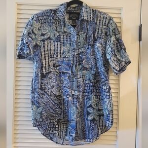 Solutions - Blue/White/Black 100% Silk Button Short-Sleeve Padded Shoulde…